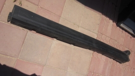 Maserati - ROCKER MOLDING - 670040335